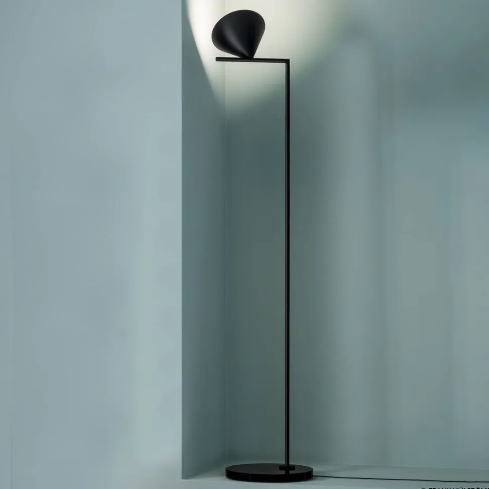 FLOS Captain Flint - zwarte design vloerlamp