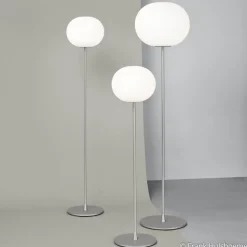 FLOS Glo-Ball Floor 2 vloerlamp, mat zilver