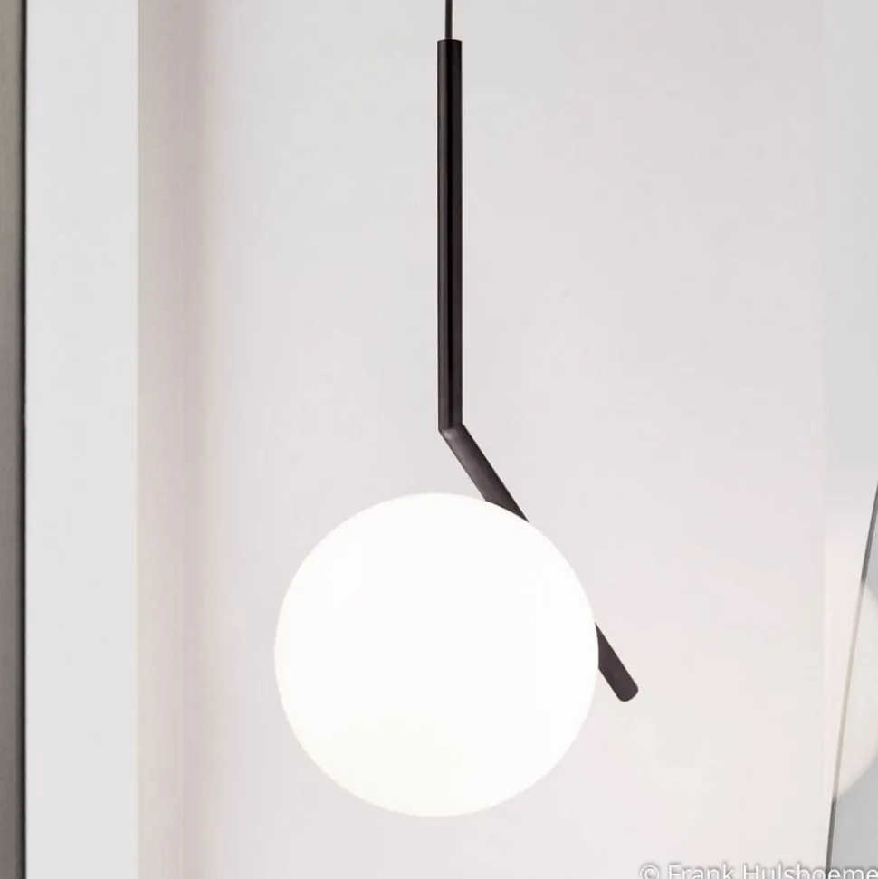 FLOS IC S2 hanglamp, zwart Ø 30 cm