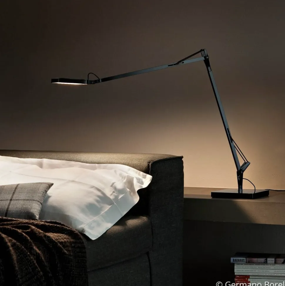 FLOS Kelvin LED tafellamp in zwart