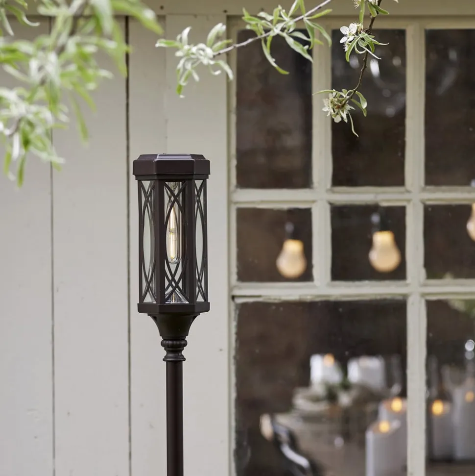 Folke LED tuinpadverlichting kan op 3 hoogtes worden gemonteerd