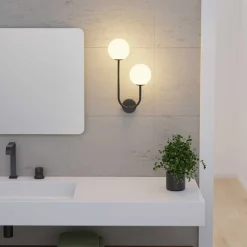 Forlight wandlamp Sfera Double, zwart, glas, breedte 23 cm