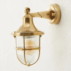 Fraai gevormde buitenwandlamp Ocean