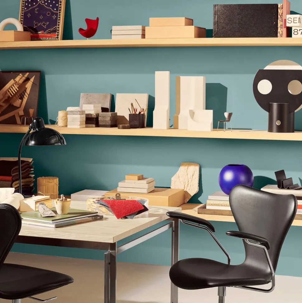 FRITZ HANSEN Kaiser Idell 6556-T glans zwart