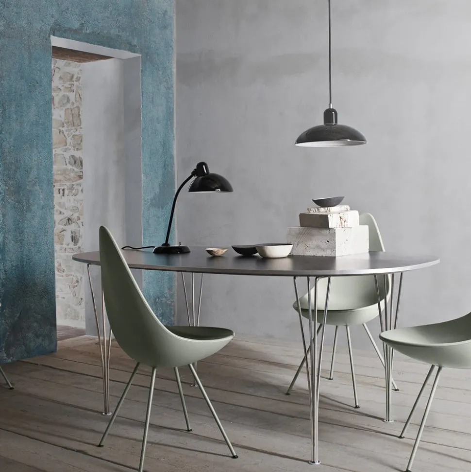 FRITZ HANSEN Kaiser Idell 6556-T glans zwart