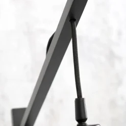 GOOD & MOJO Bhutan vloerlamp zwart 176cm Ø50cm