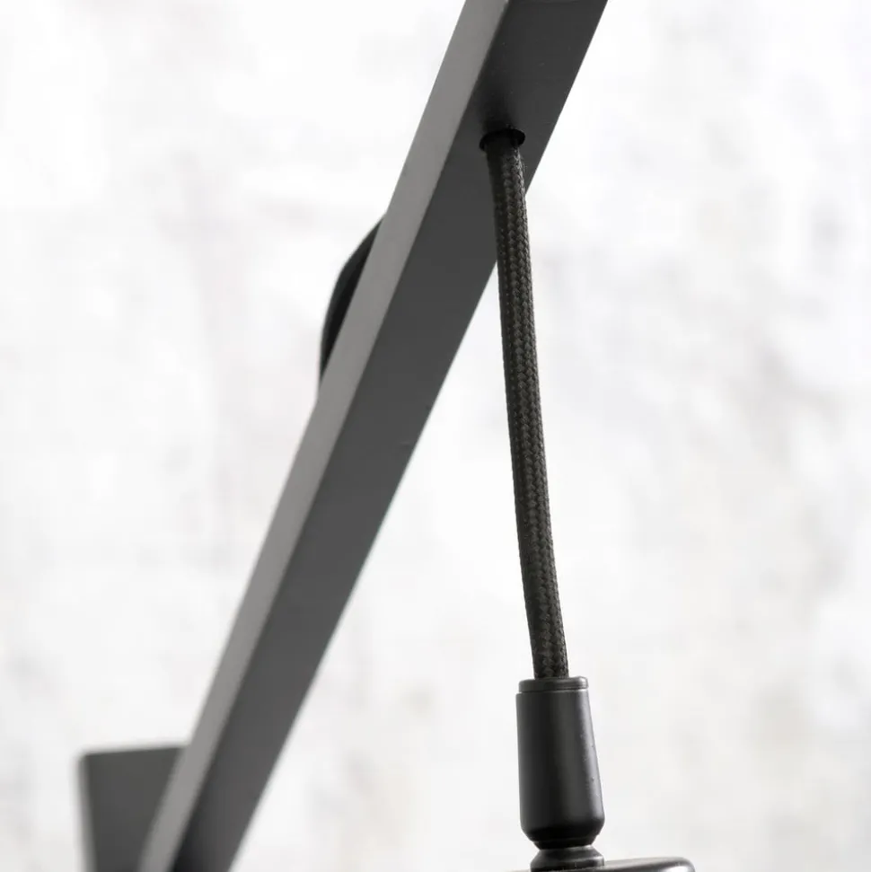 GOOD & MOJO Bhutan vloerlamp zwart 176cm Ø50cm