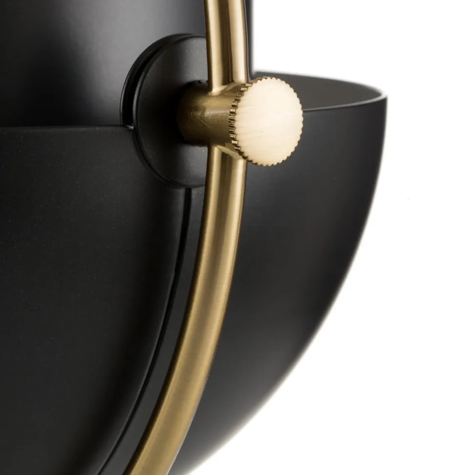 Gubi Lite tafellamp, hoogte 50 cm, messing/zwart