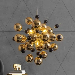 Hanglamp Explosion met gouden bollen
