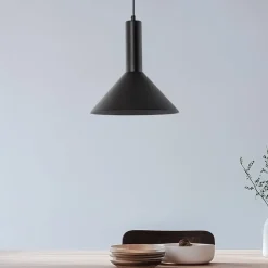 Hanglamp Vitrum cone, zwart, metaal, Ø 26 cm, E27