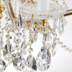 Heel klassieke kroonluchter TJURA