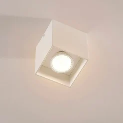 Hoekig opbouw-downlight Carson in wit
