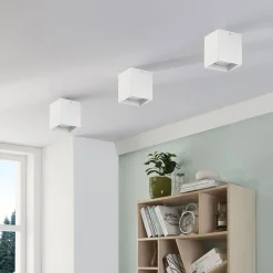 Hoekig opbouw-downlight Carson in wit