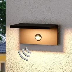 Hoekige LED outdoor wandlamp Darina, bewegingsm.