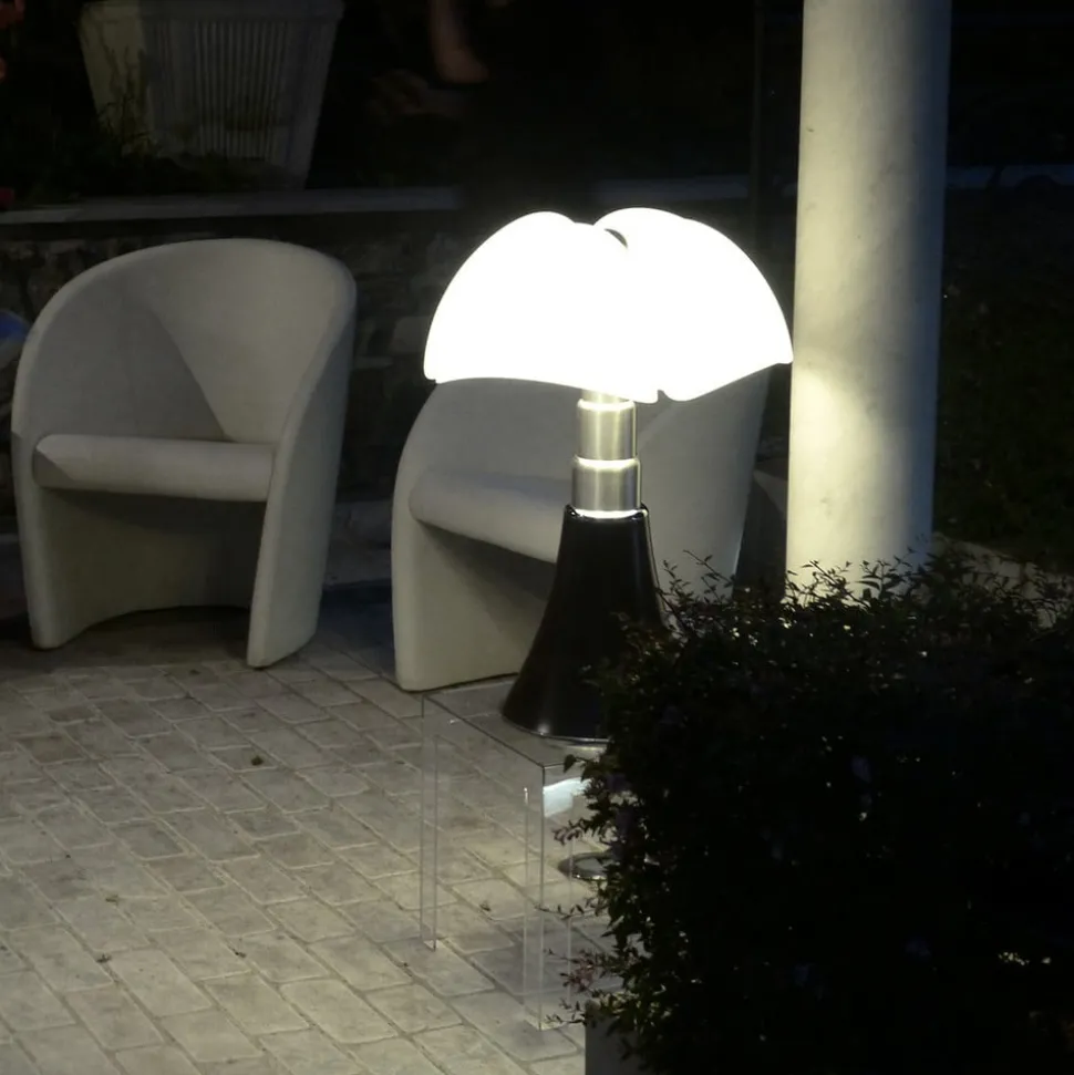 In hoogte verstelbare tafellamp PIPISTRELLO, zwart