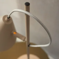 IT'S ABOUT ROMI Lisbon tafellamp, zand