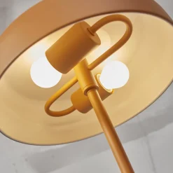 IT'S ABOUT ROMI Porto vloerlamp, mosterdgeel