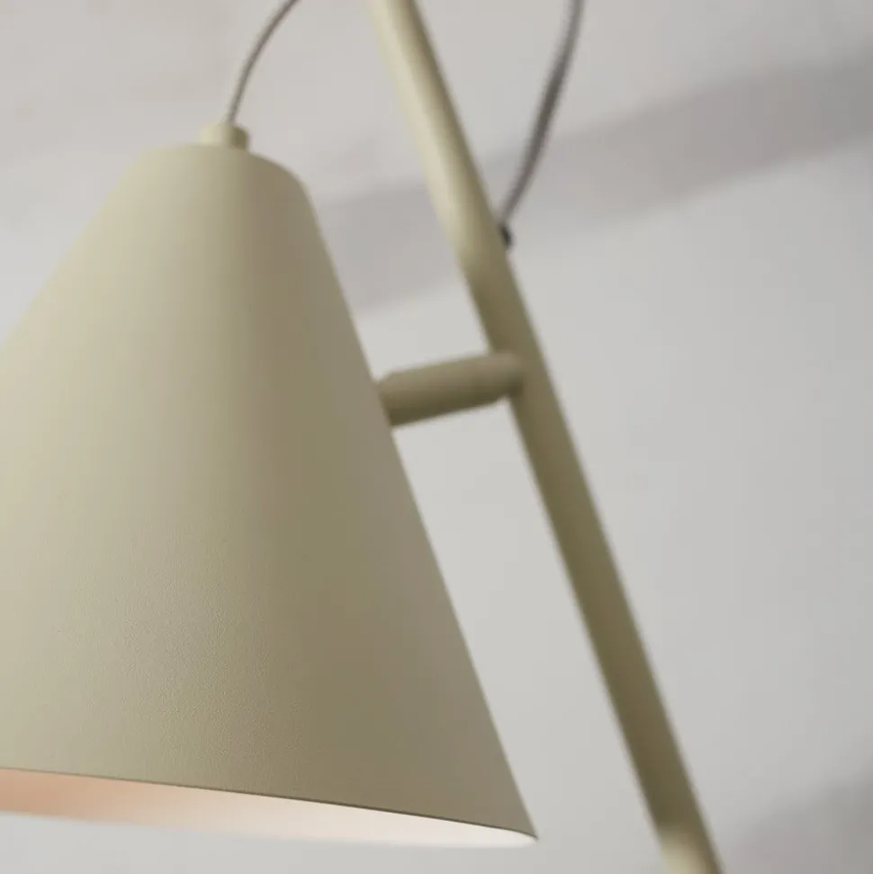 IT'S ABOUT ROMI Vloerlamp Lisbon, lichtgroen