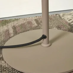 IT'S ABOUT ROMI Vloerlamp Salamanca, zand