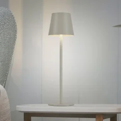 JUST LIGHT. Euria LED tafellamp, grijs-beige ijzer IP54