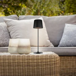 Kaami LED tafellamp, dimbaar zwart mat