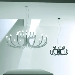 Karman kroonluchter Snoob, zwart Ø 73 cm aluminium 20-lichts.