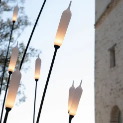 Karman Nilo LED grondspies lamp, hoogte 150 cm