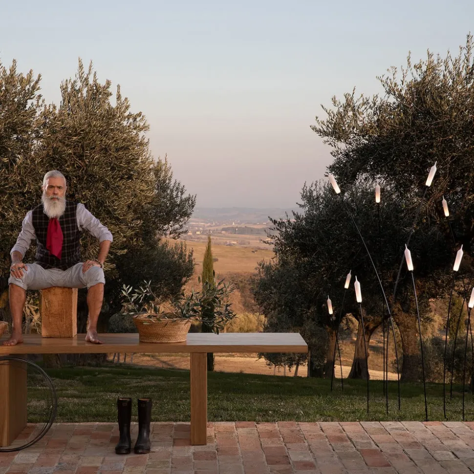 Karman Nilo LED grondspies lamp, hoogte 150 cm