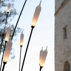 Karman Nilo LED-buiten-vloerlamp, hoogte 150 cm