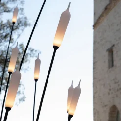 Karman Nilo LED-buiten-vloerlamp, hoogte 118 cm