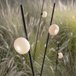 Karman Pois spies-vloerlamp IP65, 3.000K, 118 cm