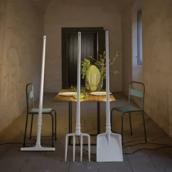 Karman Tobia - LED design-vloerlamp, schop