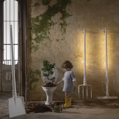 Karman Tobia - LED design-vloerlamp, schop