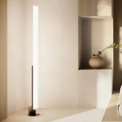 kdln LED vloerlamp Model T, zwart, hoogte 185 cm, dimmer