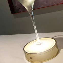 Knikerboker Bevici Su! USB-tafellamp, goud