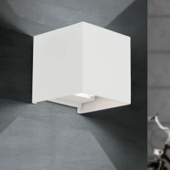 Kubusvormig LED buitenwandlamp Cube in wit