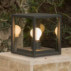 Kubusvormige Nala sokkellamp in donkergrijs