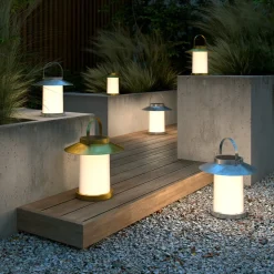 Lamp op zonne-energie Temple To-Go, zink, hoogte 30 cm