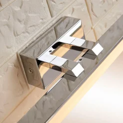 LED badkamer wandlamp Lucande, 32cm, chroom, metaal, IP44