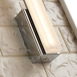 LED badkamer wandlamp Lucande, 32 cm hoog, chroom, IP44