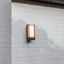 LED buiten wandlamp Qubo met bewegingsmelder