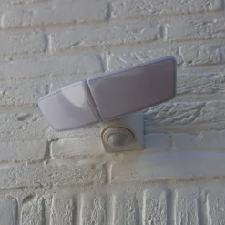 LED buitenwandlamp Artica wit met sensor