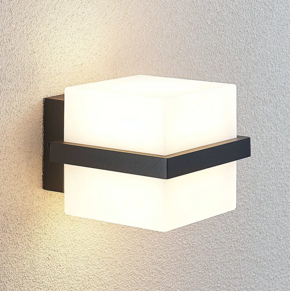 LED buitenwandlamp Auron, kubusvormig