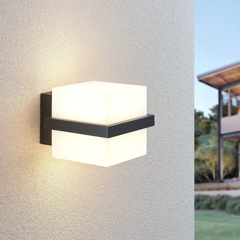 LED buitenwandlamp Auron, kubusvormig