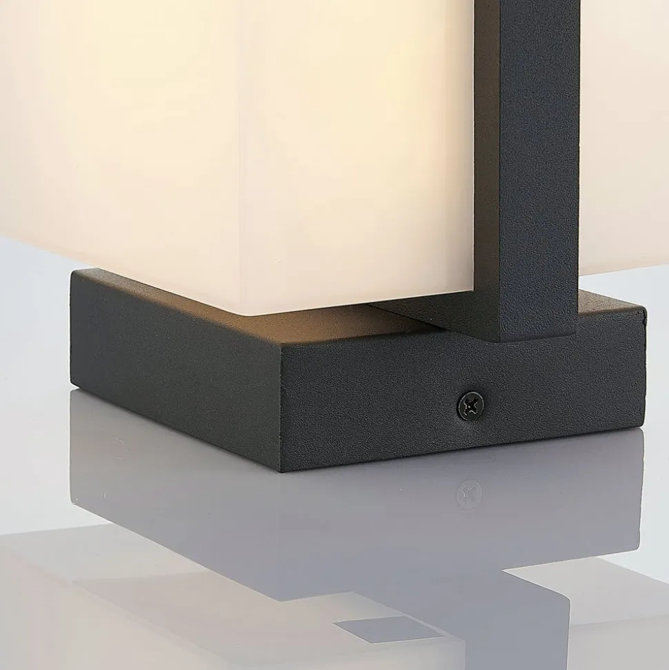 LED buitenwandlamp Auron, kubusvormig