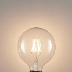 LED lamp E27 6W 2.700K G125 bollamp filament