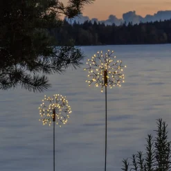 LED lamp op zonne-energie Firework met grondspies