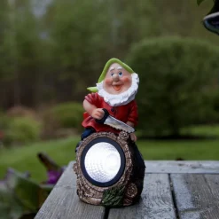 LED lamp op zonne-energie Gnomy kleurrijk/rood plastic 21 cm houthakker