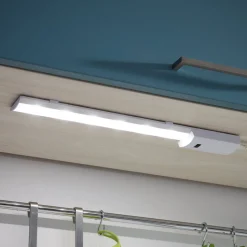 LED meubelverlichting Teya met gebarenbediening