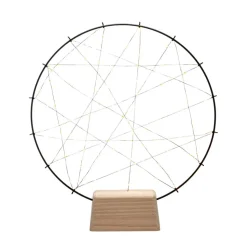 LED silhouet kleine ring met houten voet